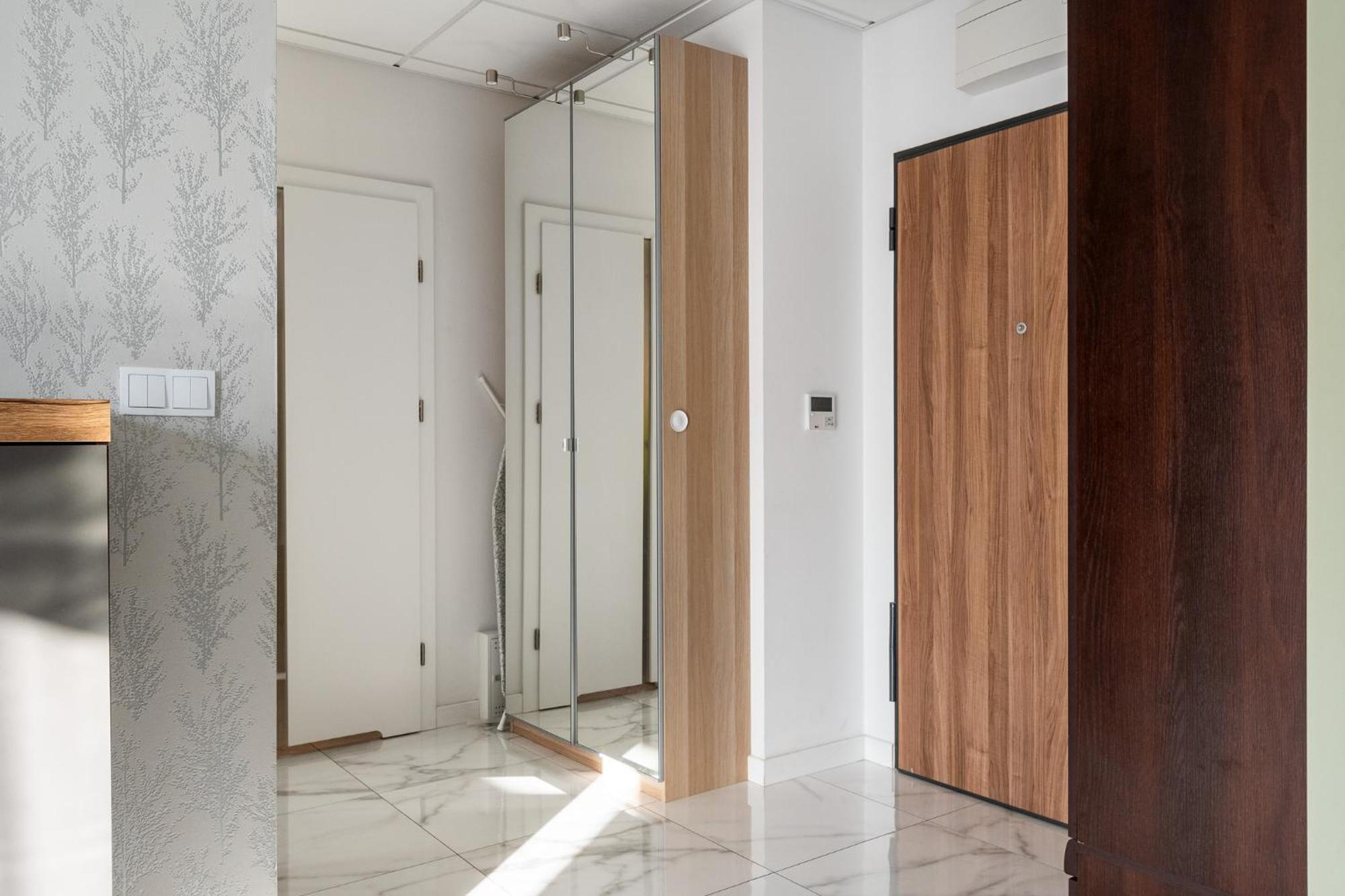Prymasa Tysiaclecia 83A Separate Bedroom Free Garage By Perfect Apart 634 Warsawa Bagian luar foto