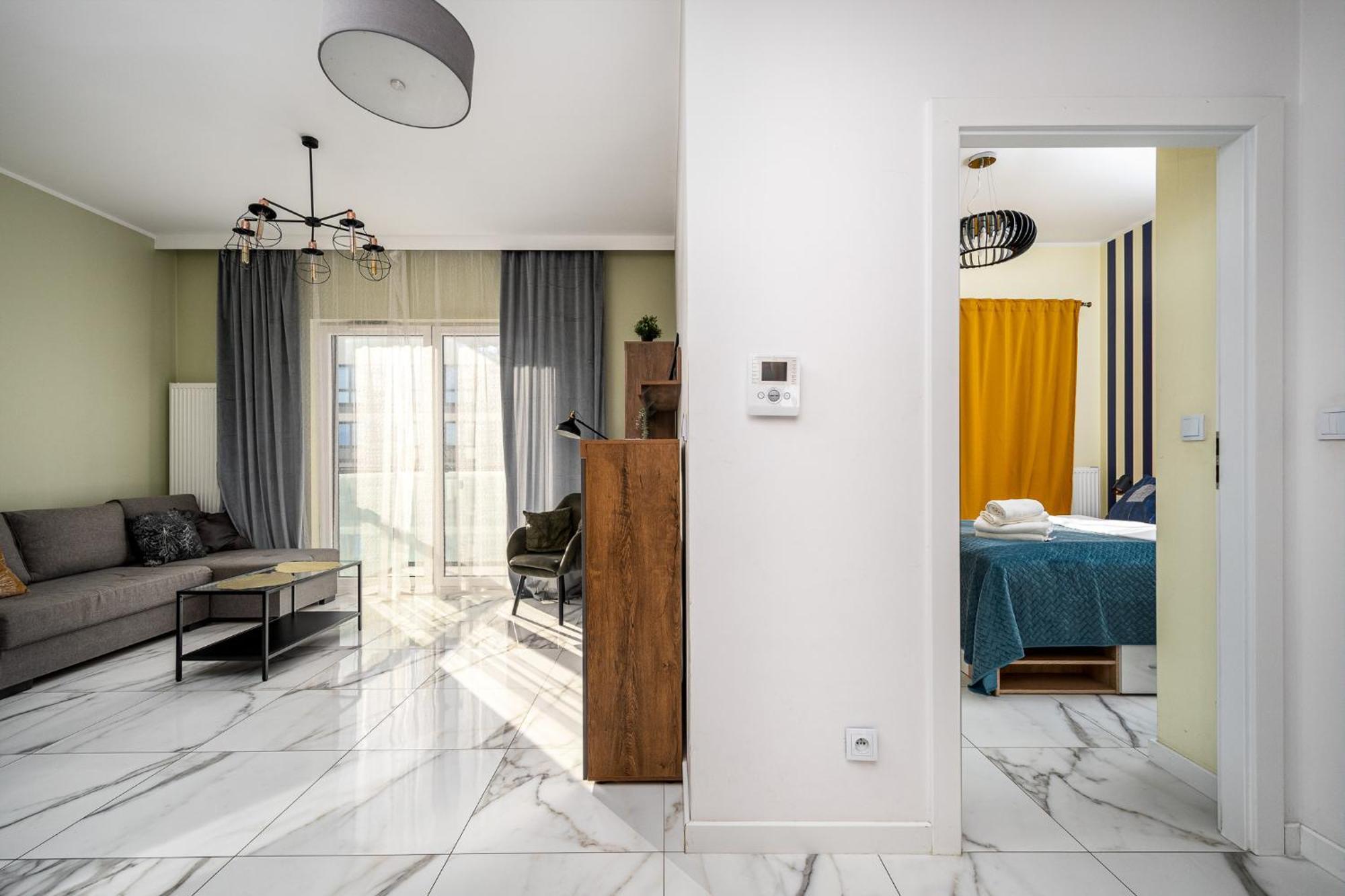 Prymasa Tysiaclecia 83A Separate Bedroom Free Garage By Perfect Apart 634 Warsawa Bagian luar foto