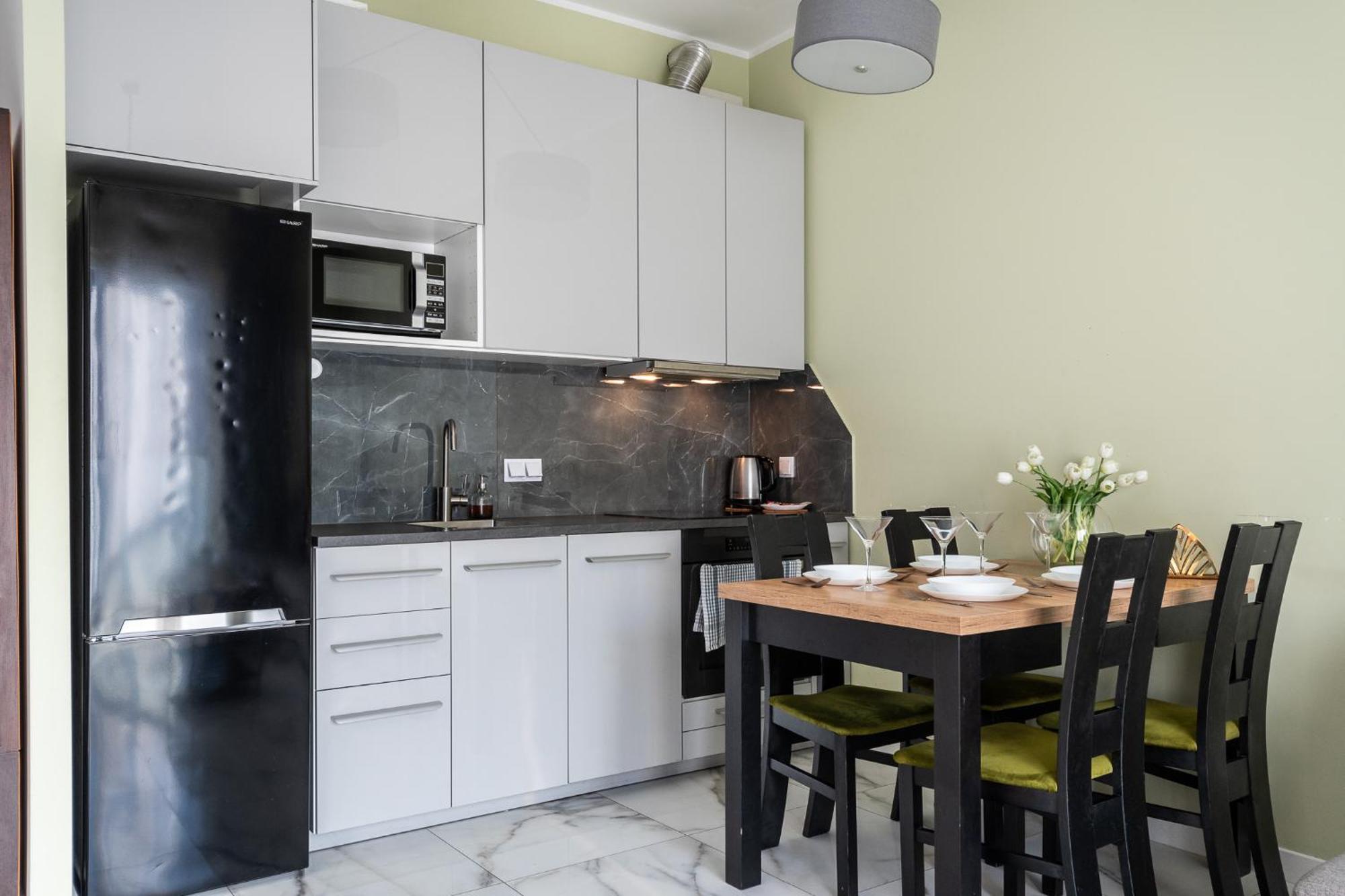 Prymasa Tysiaclecia 83A Separate Bedroom Free Garage By Perfect Apart 634 Warsawa Bagian luar foto